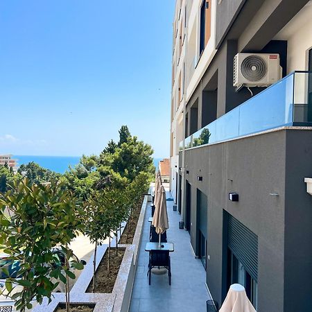 Square Residence Ούλτσιν Εξωτερικό φωτογραφία