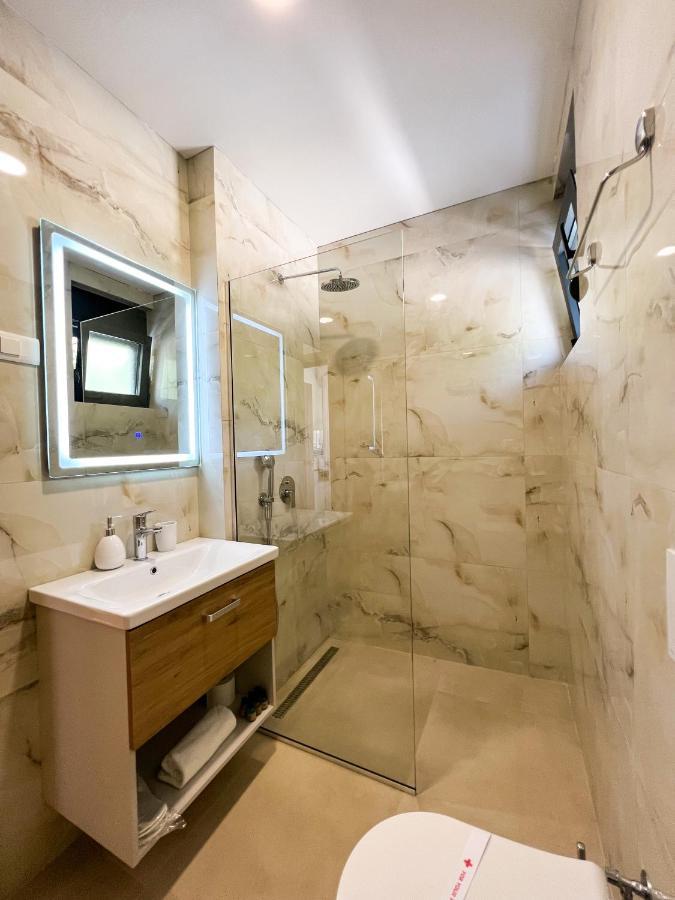 Square Residence Ούλτσιν Εξωτερικό φωτογραφία