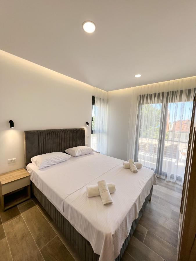 Square Residence Ούλτσιν Εξωτερικό φωτογραφία