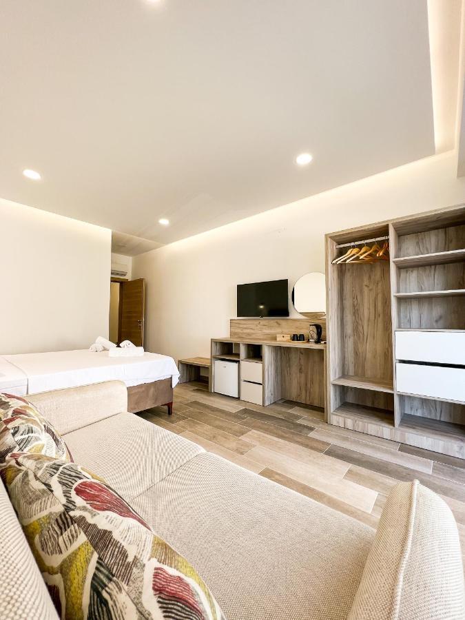 Square Residence Ούλτσιν Εξωτερικό φωτογραφία