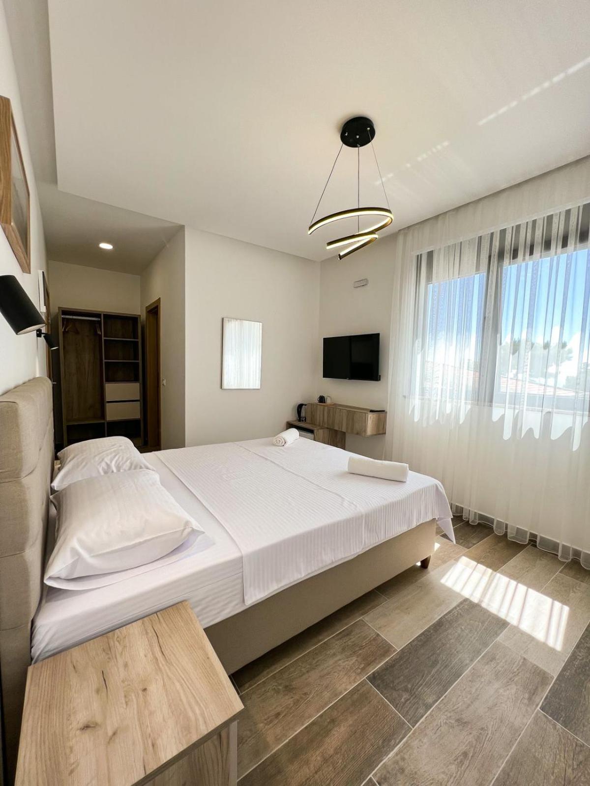 Square Residence Ούλτσιν Εξωτερικό φωτογραφία