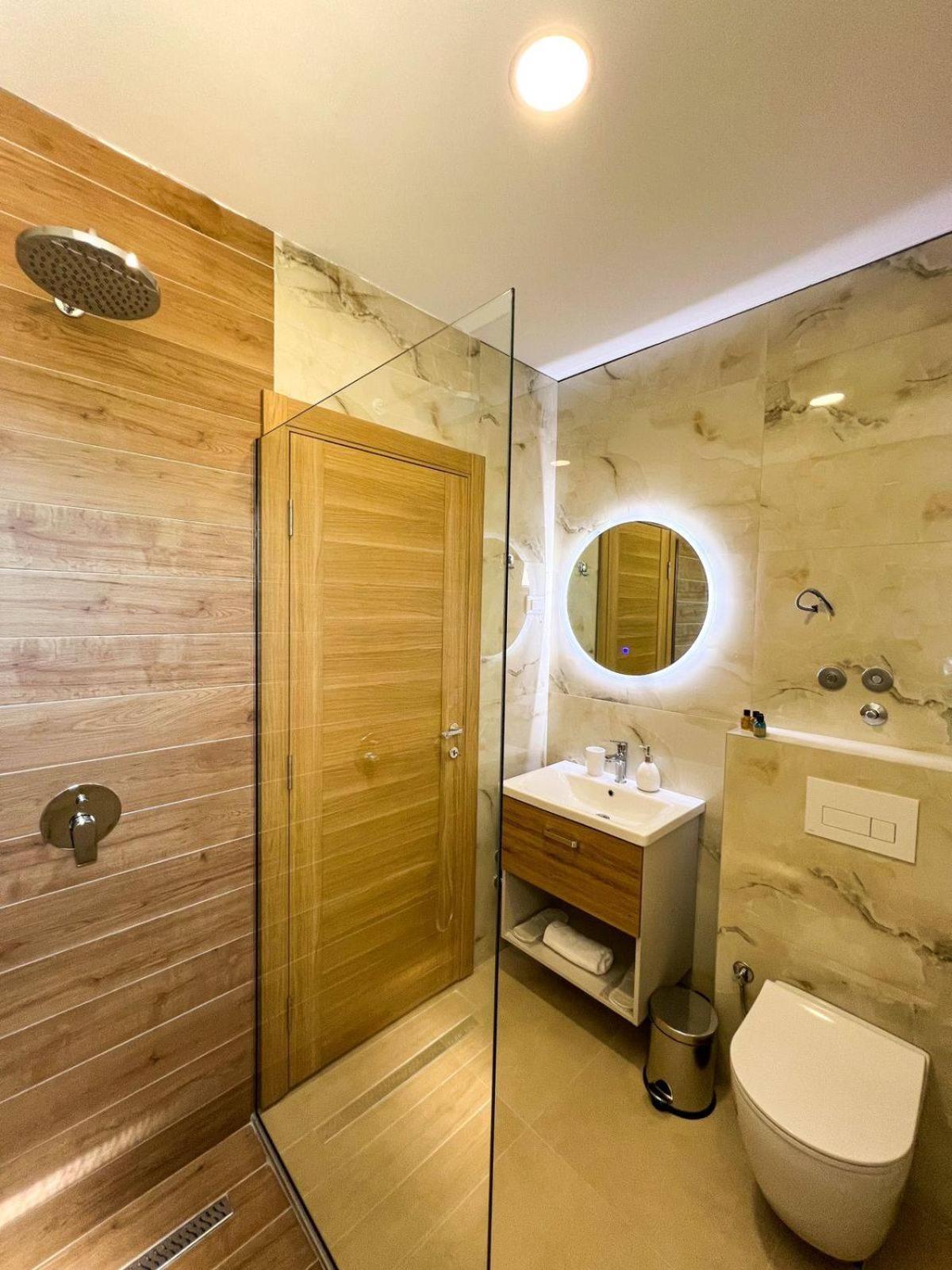 Square Residence Ούλτσιν Εξωτερικό φωτογραφία